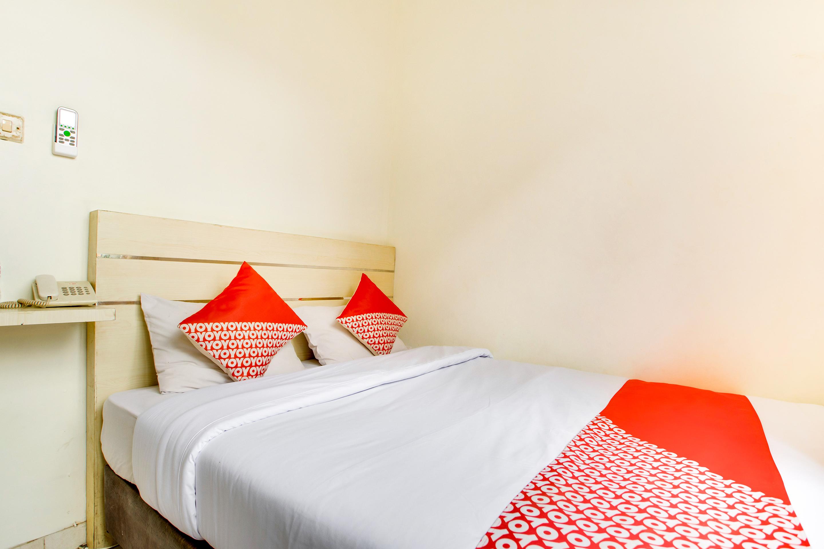 Reddoorz @ Hotel Arimbi Dewi Sartika Baru Bandung Exteriör bild