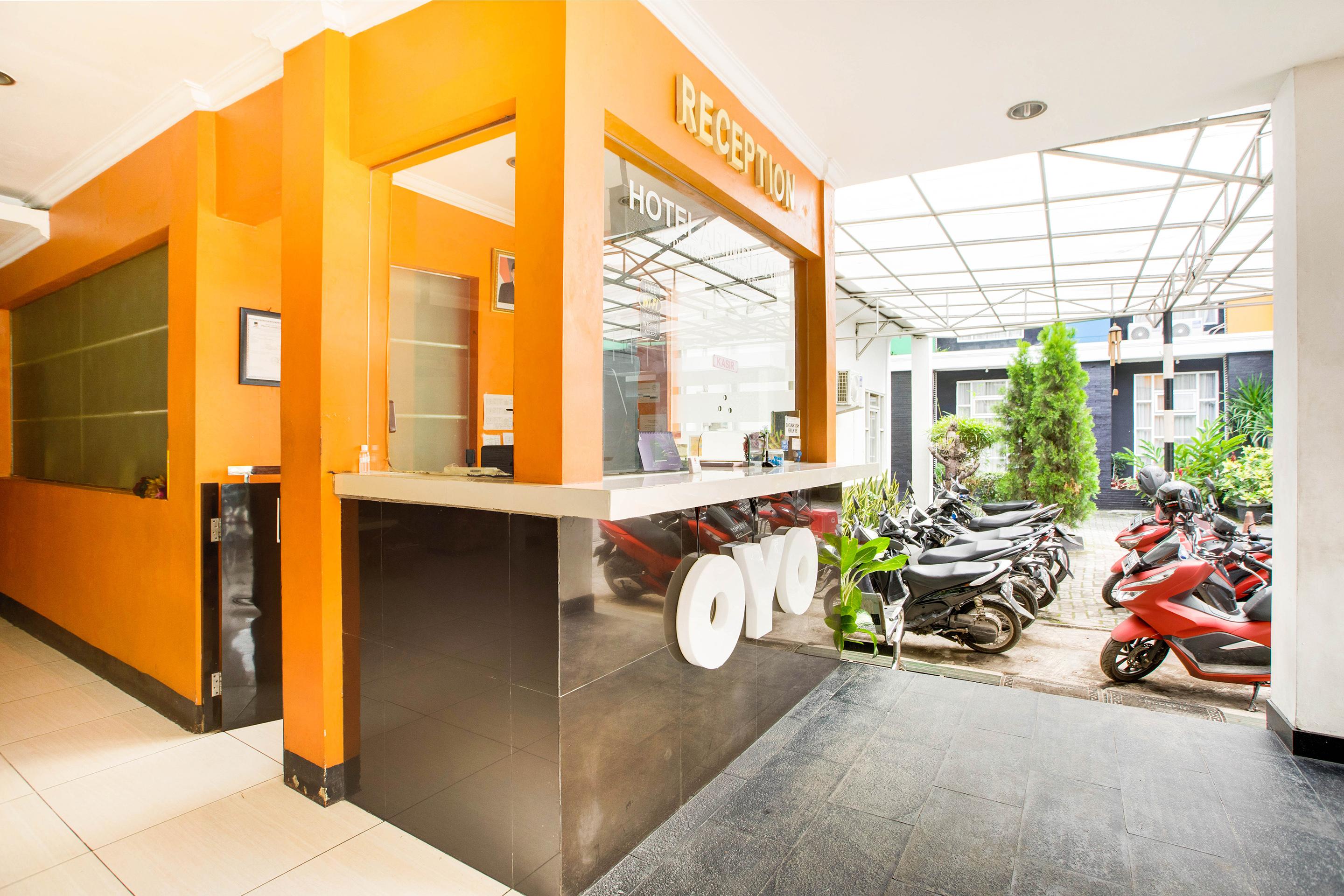 Reddoorz @ Hotel Arimbi Dewi Sartika Baru Bandung Exteriör bild