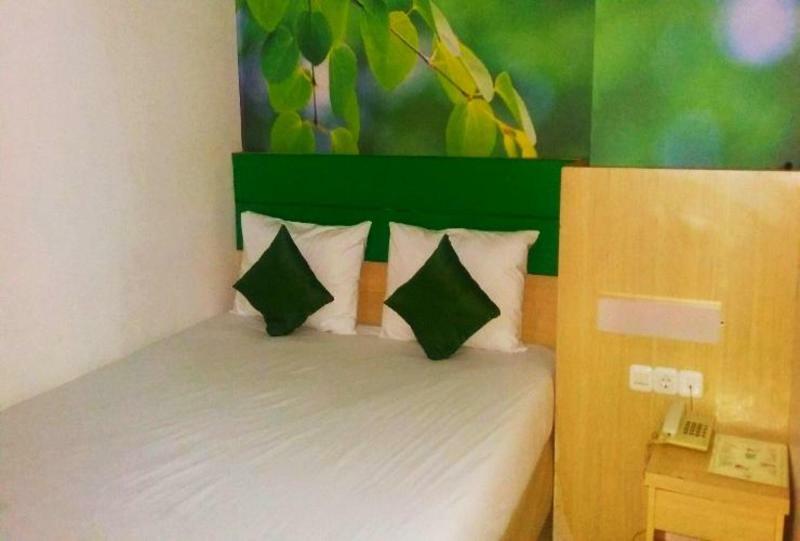 Reddoorz @ Hotel Arimbi Dewi Sartika Baru Bandung Exteriör bild